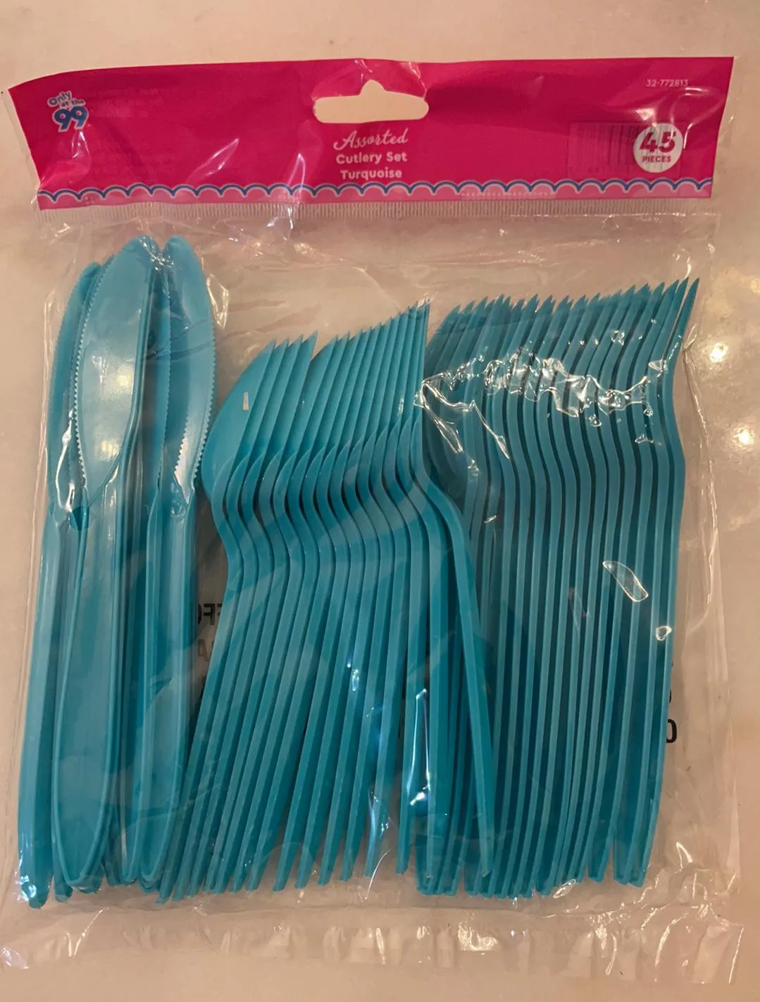 Assorted Cutlery Set - 45pcs (Spoon, Fork, Knife)