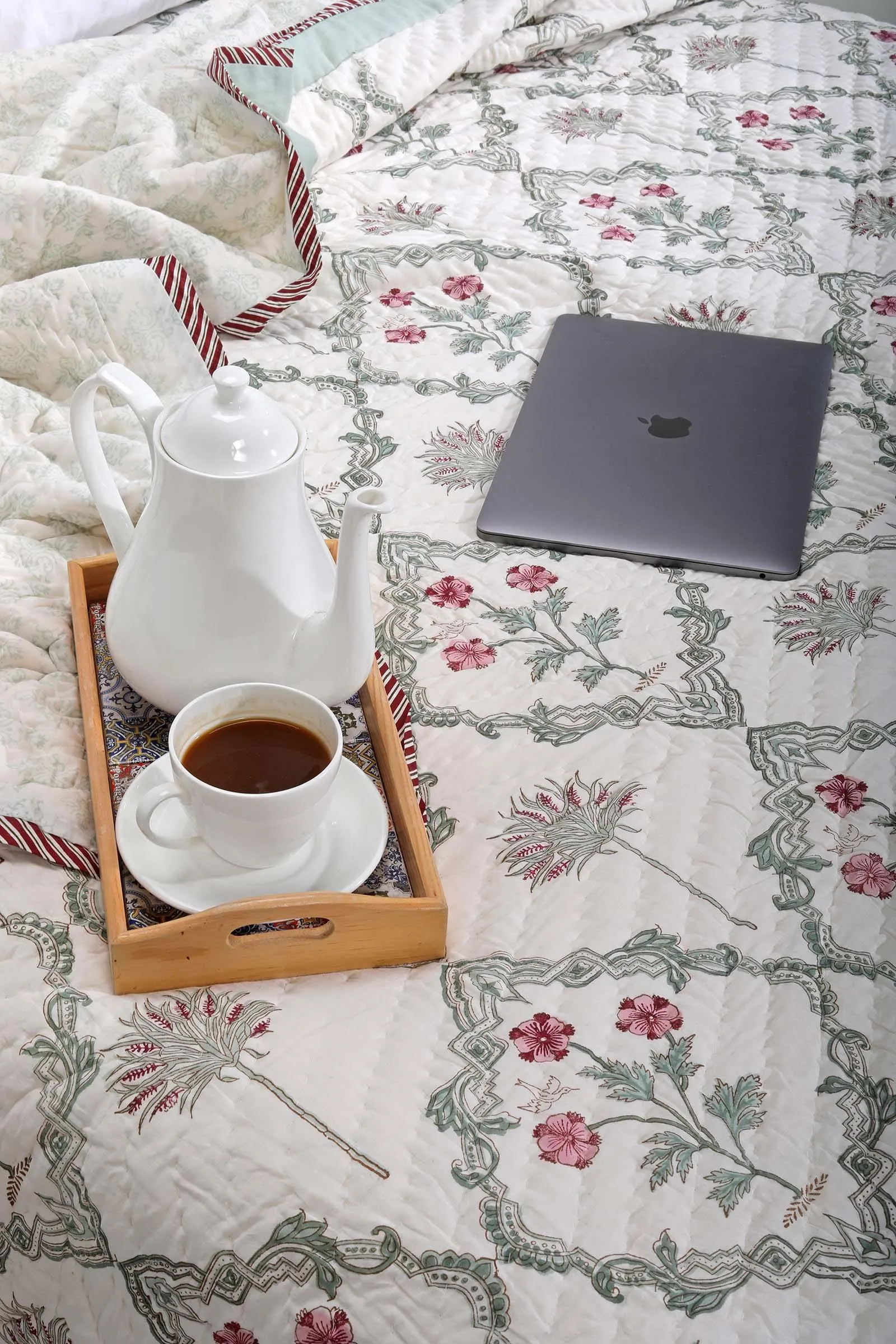 Bagh E Firdous Cotton Muslin Quilt