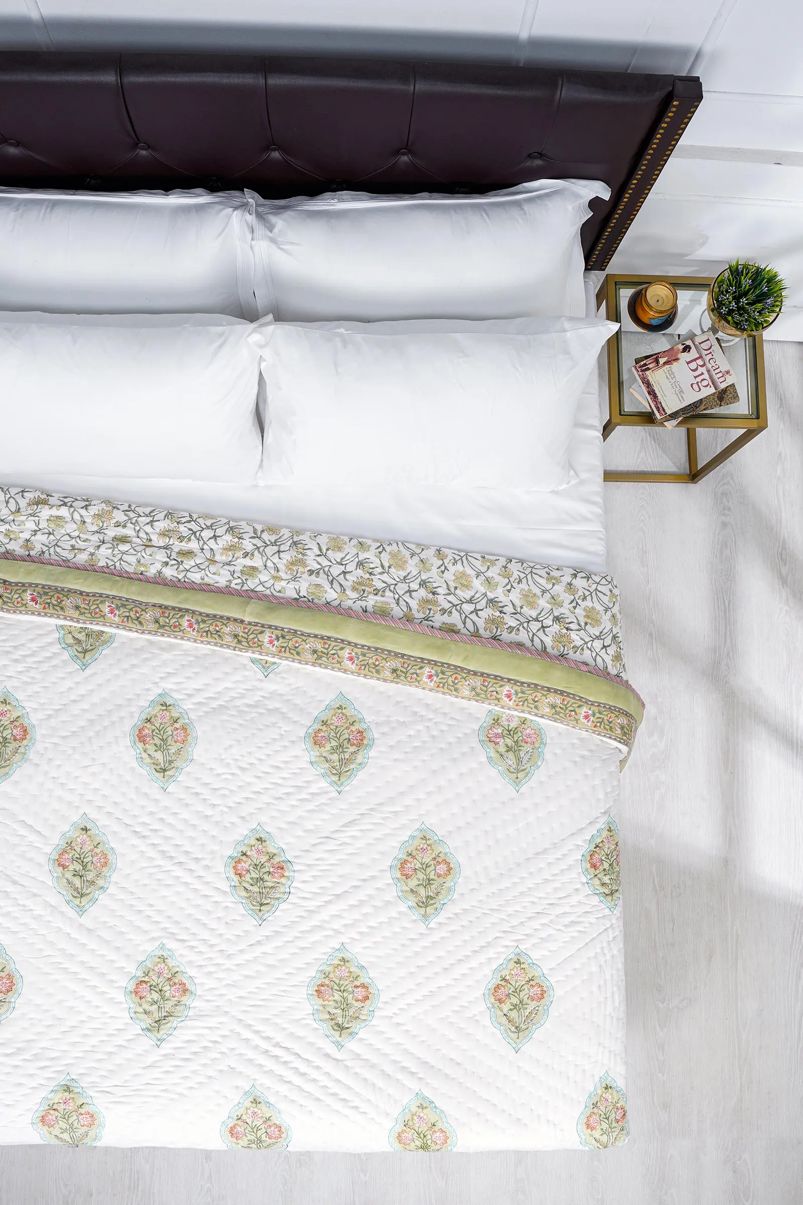 Bagh E Nargis Cotton Muslin Quilt