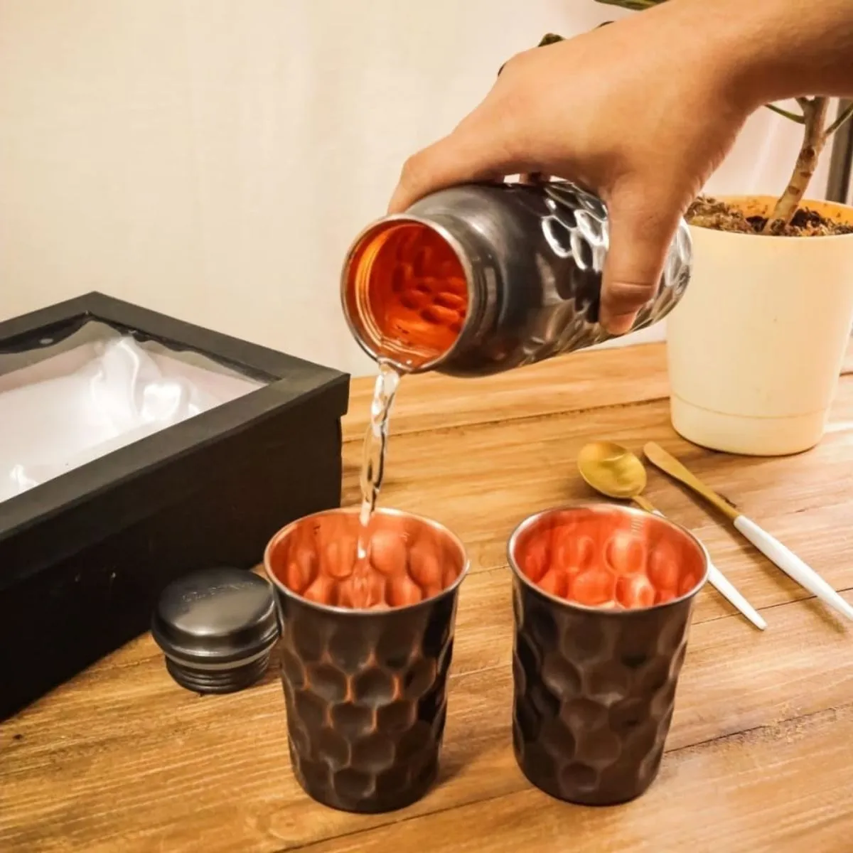 Black Copper Bottle With Coir Cleaning Brush | Diamond Craved Drink Ware