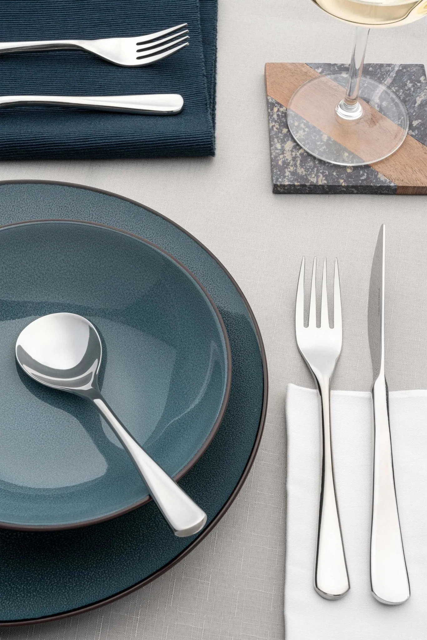 Fiesta 84 Piece Cutlery Set for 12 People