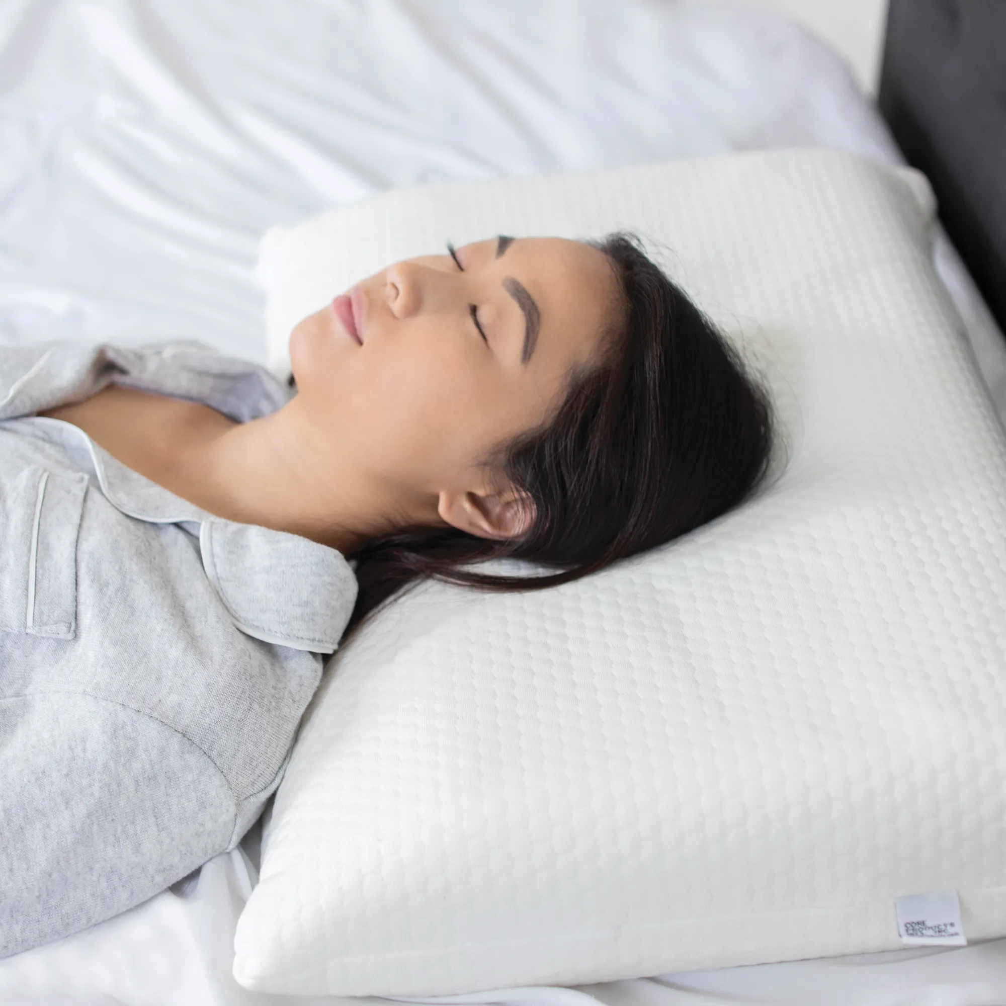 Tri-Core Ultimate Cervical Pillow, Firm Support